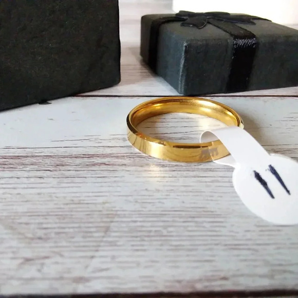 His Queen Gold Tone Stainless Steel Band - Size 11 - Picture 6 of 6